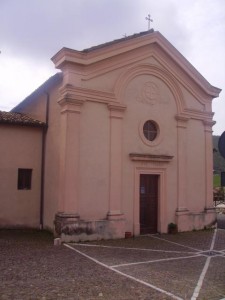 Ostello - Facciata della Chiesa annessa alla struttura